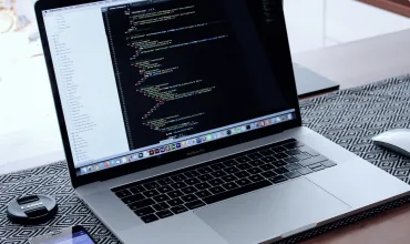 在问鼎娱乐应用方面，问鼎APP提供贴心周到的支持。 - 问鼎APP